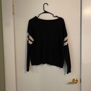 Brandy Melville sweater